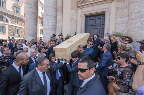 fendi dies|Carla Fendi Funeral Held in Rome on Thursday .